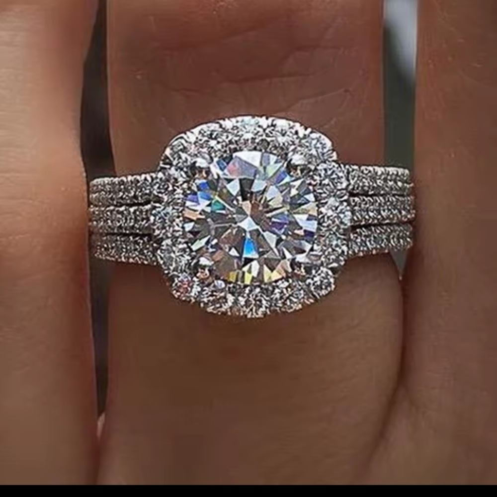 Neiman Marcus Silver Lab Diamond 9.25 Sterling Si… - image 3